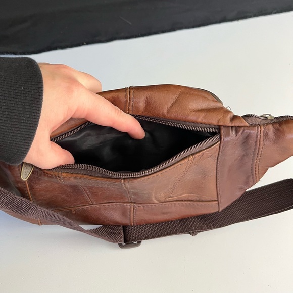 Vintage Tinder belt bag - Picture 8 of 8